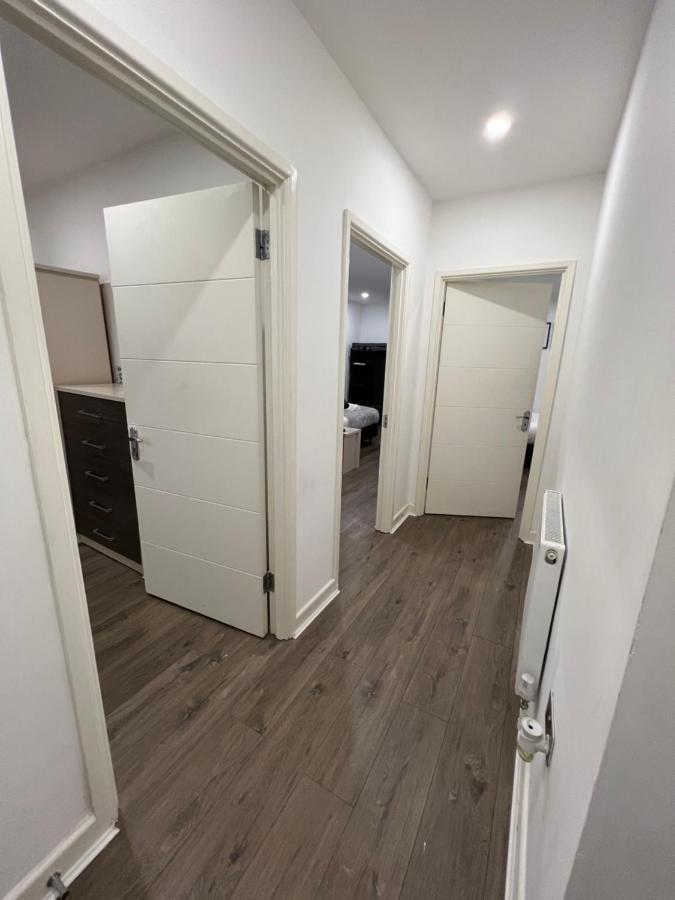 3Bed Flat 3Wc And Great Location Near Excel City Airport O2 And Canning Town Station Villa Londra Dış mekan fotoğraf
