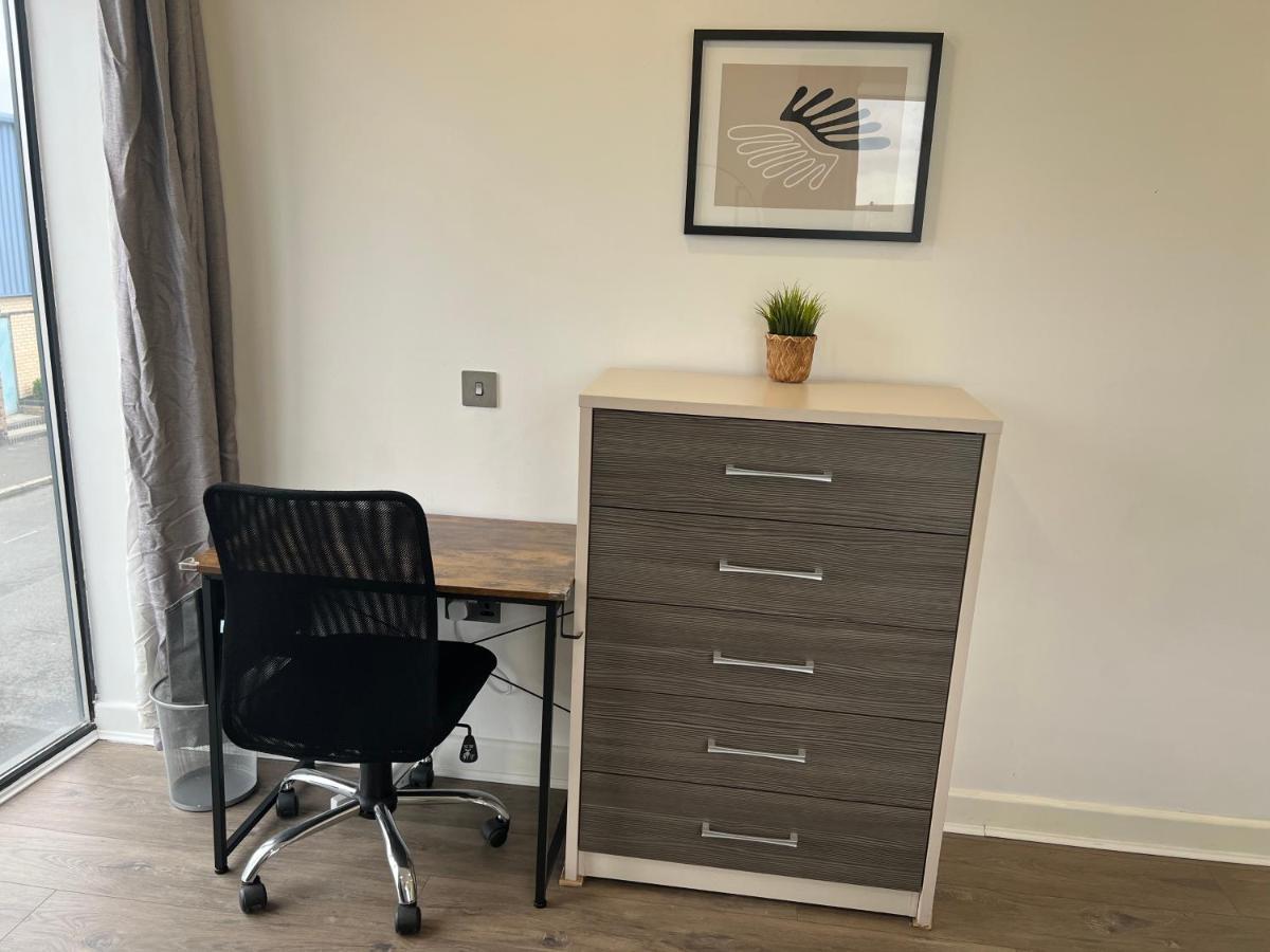 3Bed Flat 3Wc And Great Location Near Excel City Airport O2 And Canning Town Station Villa Londra Dış mekan fotoğraf